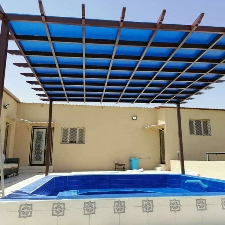 مظلات مسابح اسكاي لايت